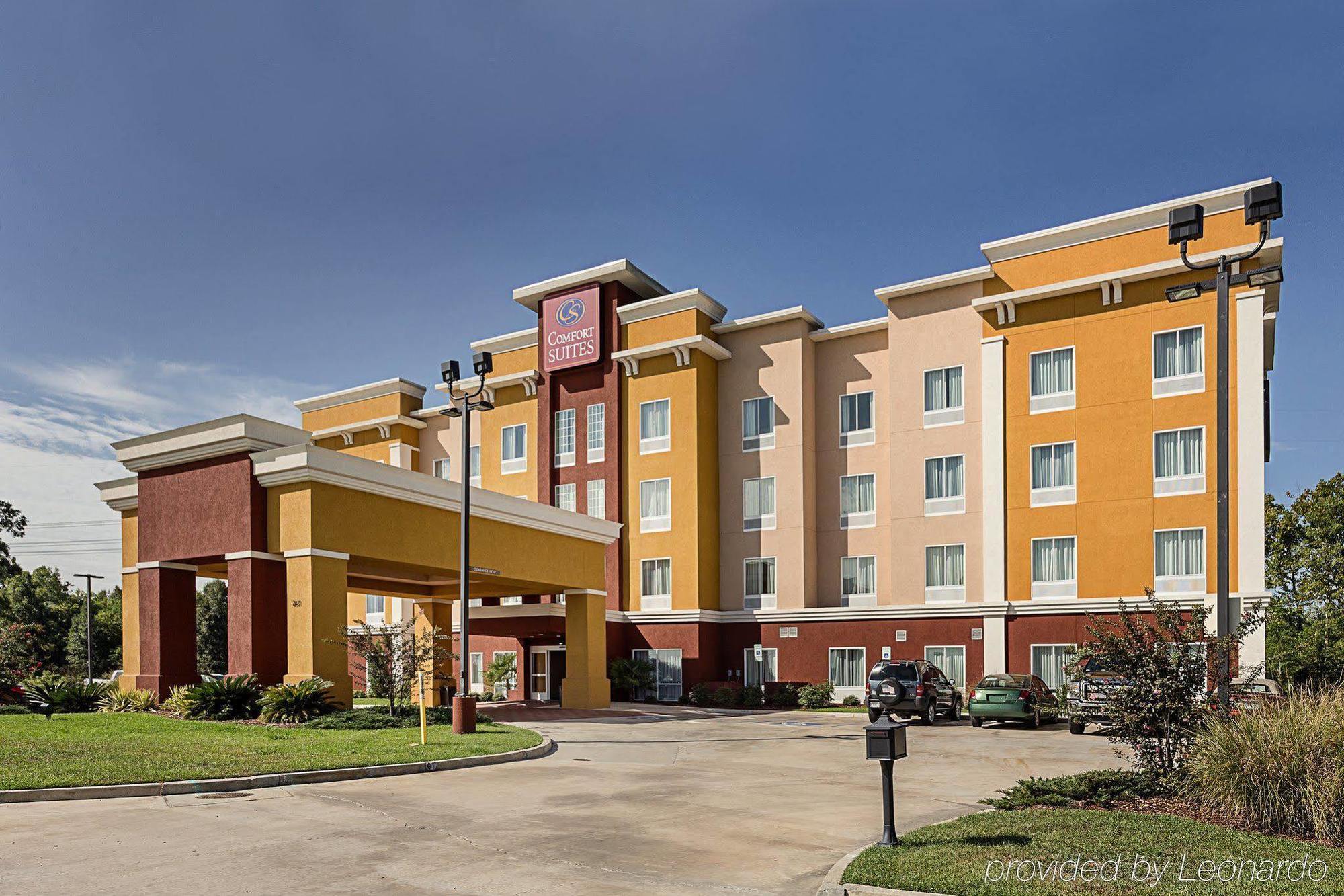 Comfort Suites Near Tanger Outlet Mall Гонзалес Экстерьер фото
